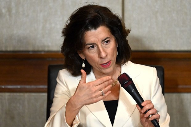 La secretaria de Comercio, Gina Raimondo. (Fotografía: AFP)