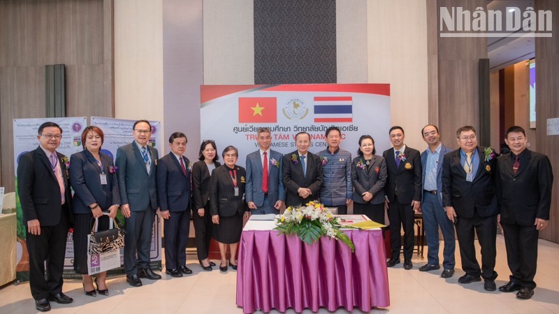 Inauguran el segundo centro de estudios vietnamitas en Tailandia. (Fotografía: Nhan Dan)