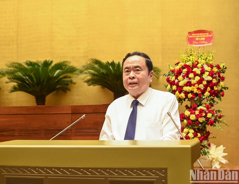 El presidente de la Asamblea Nacional de Vietnam, Tran Thanh Man, interviene en el seminario. (Fotografía: Nhan Dan)