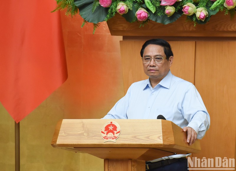 El primer ministro de Vietnam, Pham Minh Chinh, interviene en la reunión. (Fotografía: Nhan Dan)