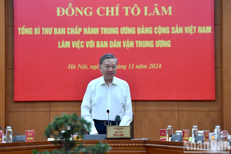 El secretario general del Partido Comunista de Vietnam, To Lam, interviene en la cita. (Fotografía: Nhan Dan)