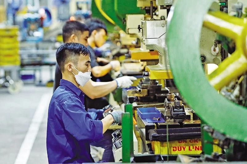 El Índice de Producción Industrial de Vietnam en 11 meses aumentó un 8,4 por ciento respecto al mismo período del año pasado (Fotografía: baodautu.vn)