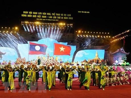 Revista laosiana aplaude solidaridad entre Vietnam y Laos. (Fotografía: VNA)