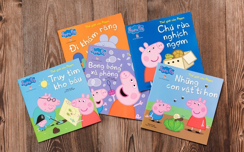 Presentan en Vietnam colecciones de libros infantiles de Peppa Pig.