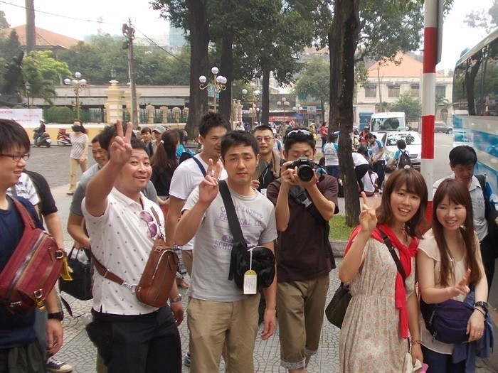 Turistas japoneses en Ciudad Ho Chi Minh.