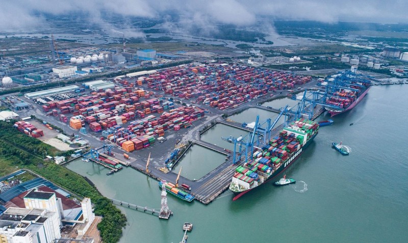 Implementación del plan maestro sobre el desarrollo del sistema portuario de Vietnam. (Fotografía: baodautu.vn)