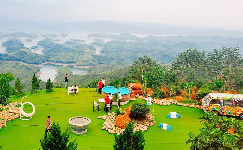 Un alojamiento en Ta Dung (provincia de Dak Nong) orienta a los turistas hacia actividades respetuosas con el medio ambiente. (Fotografía: hanoimoi.com.vn)