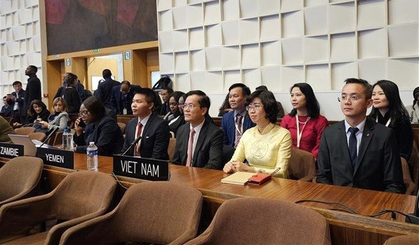 La delegación vietnamita en la sesión. (Fotografía: VNA)