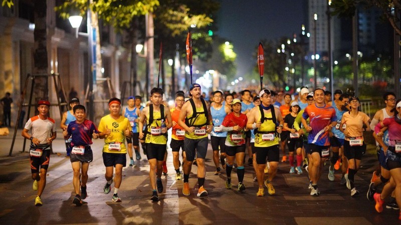 Más de 11 mil participantes en maratón de Nuevo Año en Ciudad Ho Chi Minh.