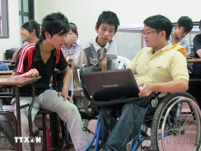 Personas con Discapacidad en Vietnam tienen garantizado acceso a la tecnología. (Fotografía: VNA)