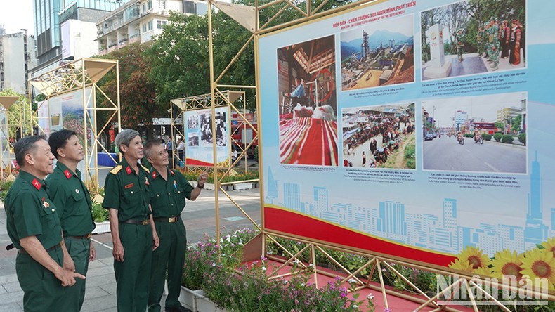 Inauguran en Ciudad Ho Chi Minh exposición conmemorativa de victoria de Dien Bien Phu.