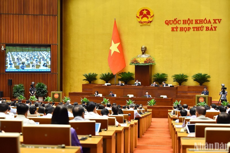 Durante el séptimo periodo de sesiones de la XV legislatura de la Asamblea Nacional de Vietnam. (Fotografía: VNA)