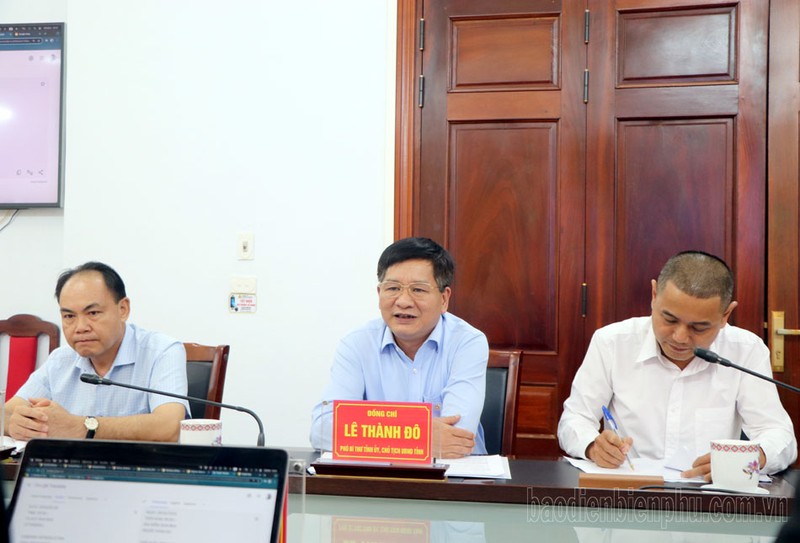 El presidente del Comité Popular de la provincia de Dien Bien, Le Thanh Do, en el evento. (Fotografía: baodienbienphu.com.vn)