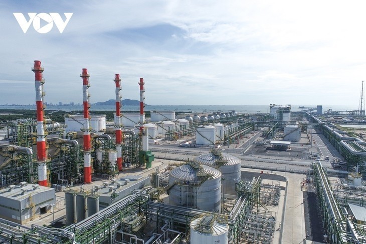 El Complejo Petroquímico del Sur tiene un capital de inversión total de 14 mil millones de dólares, lo que representa un tercio del capital total invertido por Tailandia en Vietnam. (Fotografía: VOV)