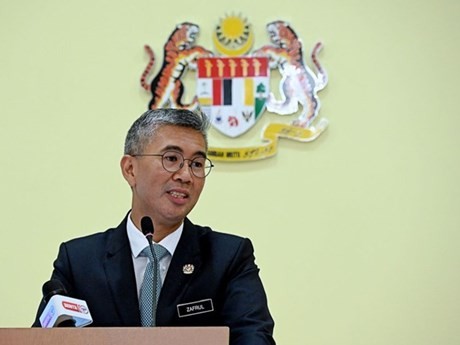El ministro de Industria y Comercio Internacional de Malasia, Zafrul Aziz
