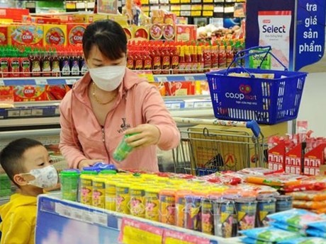 En un supermercado en Vietnam (Fotografía: VNA)