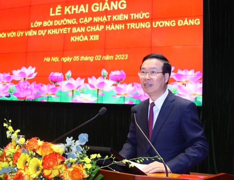 El miembro del Buró Político y permanente de la Secretaría del Comité Central del PCV, Vo Van Thuong, en el acto inaugural (Fotografía: dangcongsan.vn)
