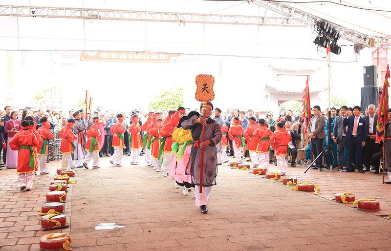 En el evento (Fotografía: hanoimoi.com.vn)