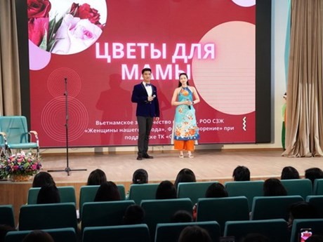 Vietnam-Rusia: Intercambio de música por Día internacional de la Mujer