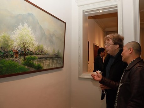 Efectúan exposición de pinturas sobre Vietnam en el Reino Unido (Foto: VNA)