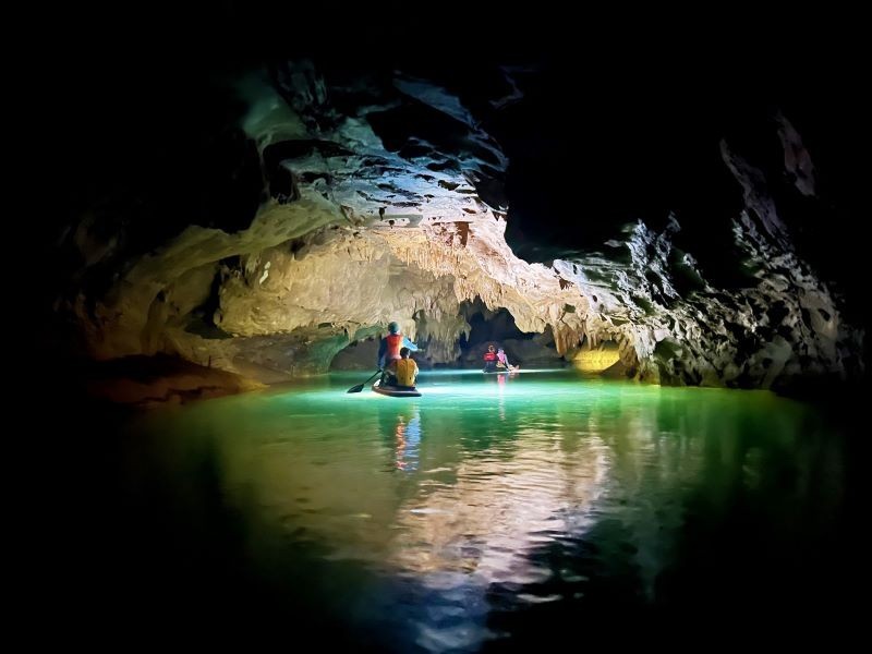 Una de las nuevas cuevas en la provincia central de Quang Binh (Foto: Asociación Británica de Espeleología)