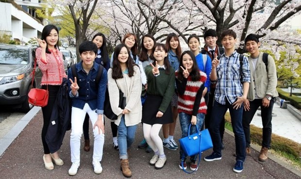 Estudiantes vietnamitas en Corea del Sur (Foto: http://duhocsvc.vn)