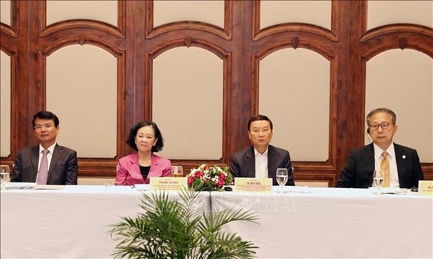 La miembro del Buró Político, permanente del Secretariado, jefa de la Comisión de Organización del Comité Central y titular de la agrupación, Truong Thi Mai, en el evento (Foto:VNA)