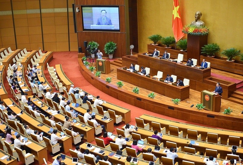 Panorama de una sesión parlamentaria (Foto: qdnd.vn)