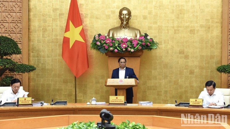 El primer ministro vietnamita, Pham Minh Chinh, interviene en el acto (Foto: Nhan Dan)