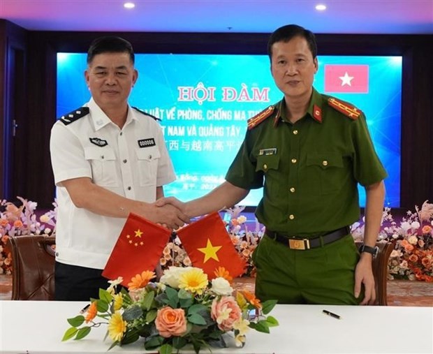 Vietnam y China refuerzan cooperación en lucha contra delitos relacionados con drogas (Foto: VNA)