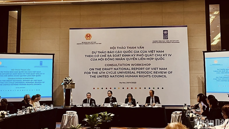 El taller de consulta sobre el proyecto de Informe Nacional de Vietnam bajo el mecanismo de EPU del ciclo IV del Consejo de Derechos Humanos de las Naciones Unidas (Foto: nhandan.vn)