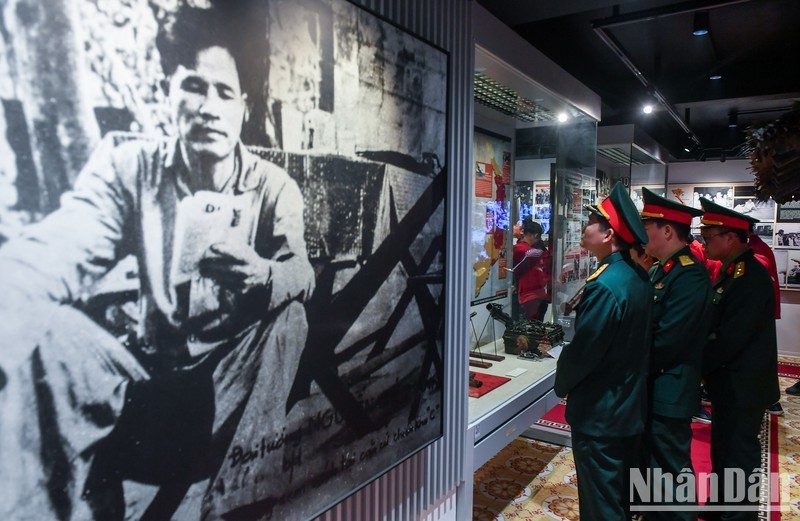 [Foto] Museo del General Nguyen Chi Thanh en primer día de Año Nuevo