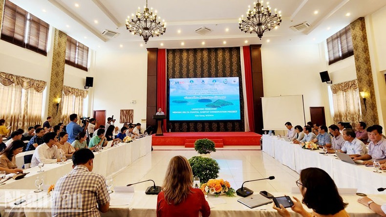 Escena del evento (Foto: Nhan Dan)