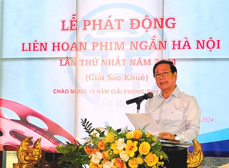 El artista popular Tran Quoc Chiem, presidente de la Unión de Asociaciones de Literatura y Artes de Hanói (Foto: vov.vn)