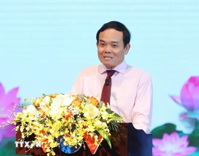 El viceprimer ministro Tran Luu Quang habla en la conferencia. (Foto: VNA)
