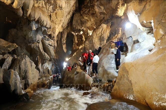 Unesco evalúa expediente del Geoparque Lang Son (Foto: VNA)