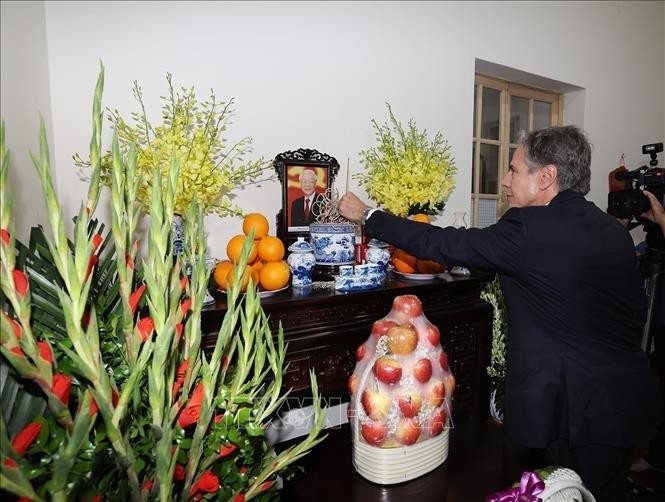 [Foto] Secretario de Estado de EE.UU. expresa sus condolencias a familia del secretario general Nguyen Phu Trong