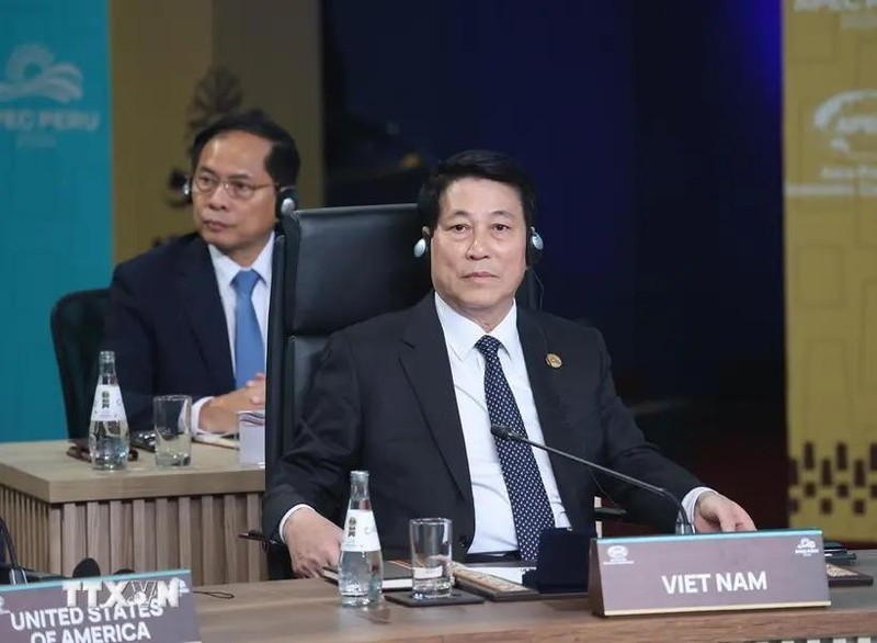 El presidente de Vietnam, Luong Cuong, asiste a la Semana de Alto Nivel del Foro de Cooperación Económica Asia-Pacífico (APEC) 2024 en Lima, Perú (Foto: VNA)