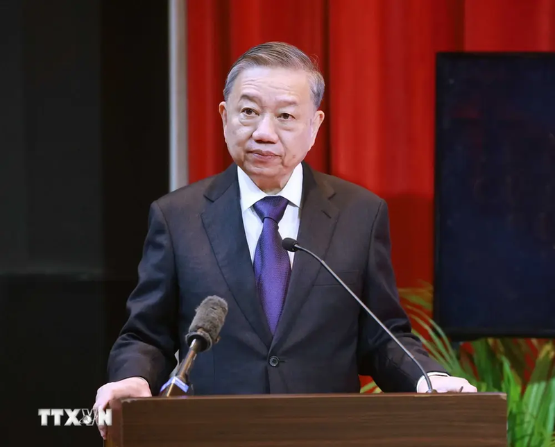 El secretario general del Partido Comunista de Vietnam, To Lam, habla en el evento. (Foto: VNA)