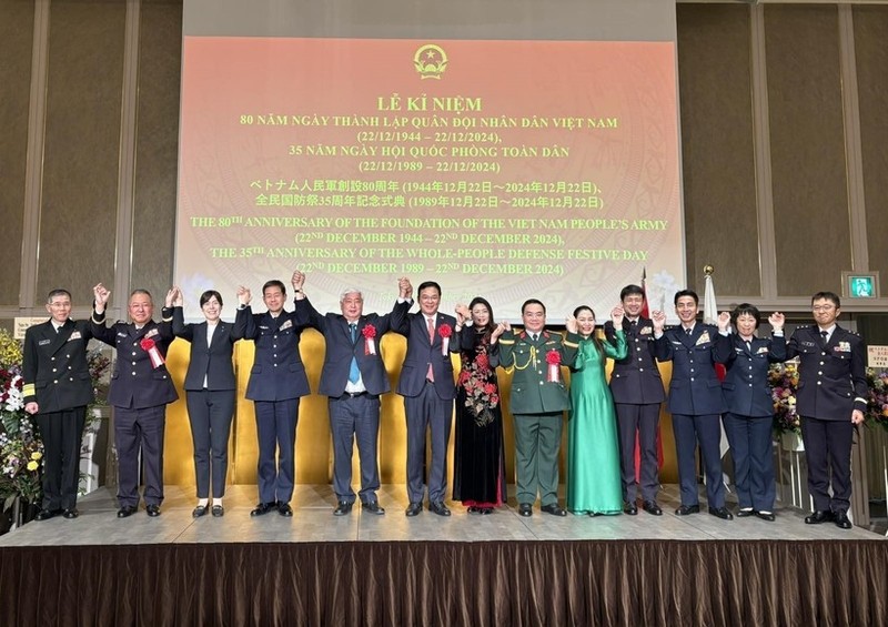 Se celebró en Tokio la ceremonia en conmemoración del 80 aniversario de la fundación del Ejército Popular de Vietnam (Foto: VNA)