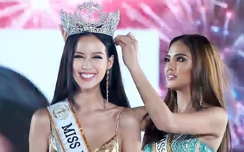 Le Nguyen Bao Ngoc de Vietnam coronada Miss Intercontinental 2022. (Fotografía: Miss Intercontinental 2022)