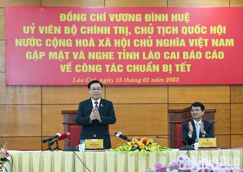 El presidente de la Asamblea Nacional, Vuong Dinh Hue, en el evento (Fotografía: Nhan Dan)