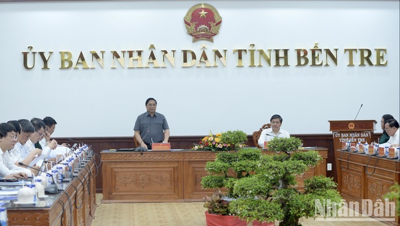 El primer ministro vietnamita, Pham Minh Chinh, en la reunión (Fotografía: Nhan Dan)