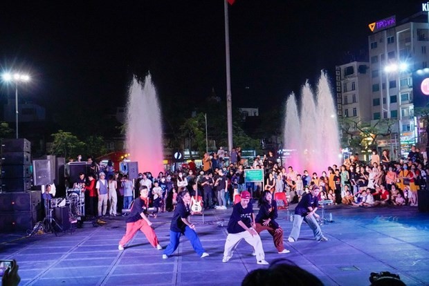 Una de las actuaciones en el Festival (Fotografía: haiphong.gov.vn)