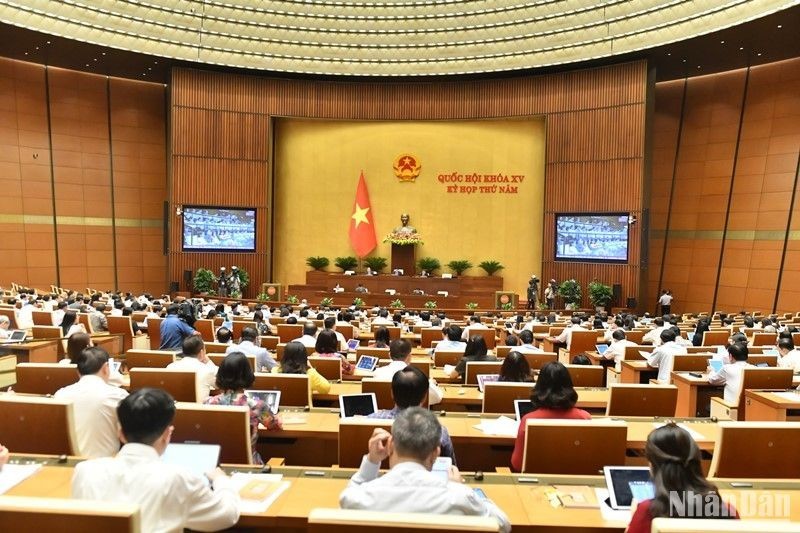 Asamblea Nacional de Vietnam termina vigésimo día de trabajo