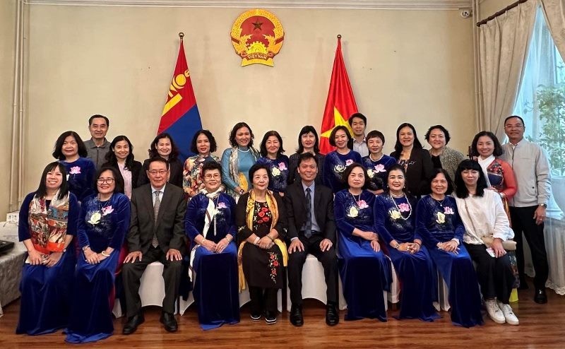 Participantes en el evento. (Fotografía: Embajada de Vietnam en Mongolia)