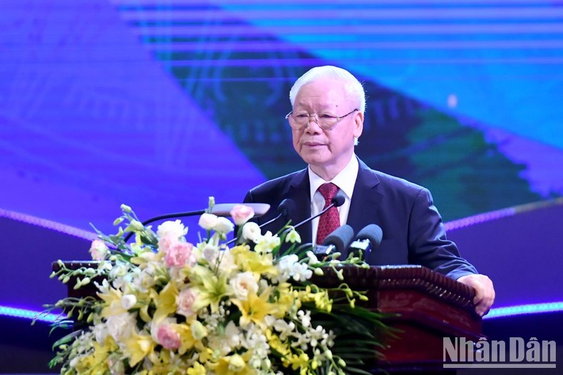 El secretario general del Partido Comunista de Vietnam, Nguyen Phu Trong, en el evento.