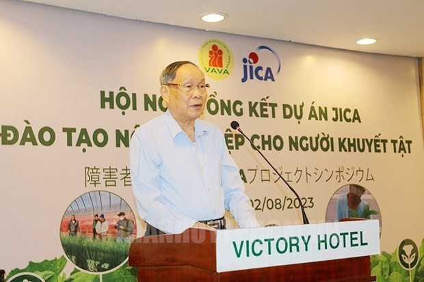 Nguyen Van Rinh, presidente de la Asociación de Víctimas del Agente Naranja/Dioxina de Vietnam, habla en el evento (Fotografía: VNA)