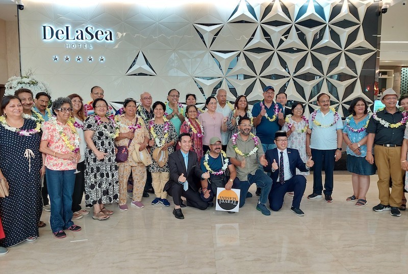 Turistas musulmanes indios en el Hotel Delasea, en la ciudad de Ha Long.