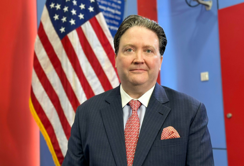 El embajador de Estados Unidos en Vietnam, Marc E. Knapper. (Fotografía: VGP)